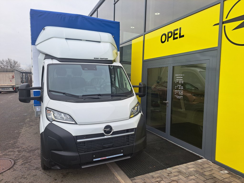 Opel Movano