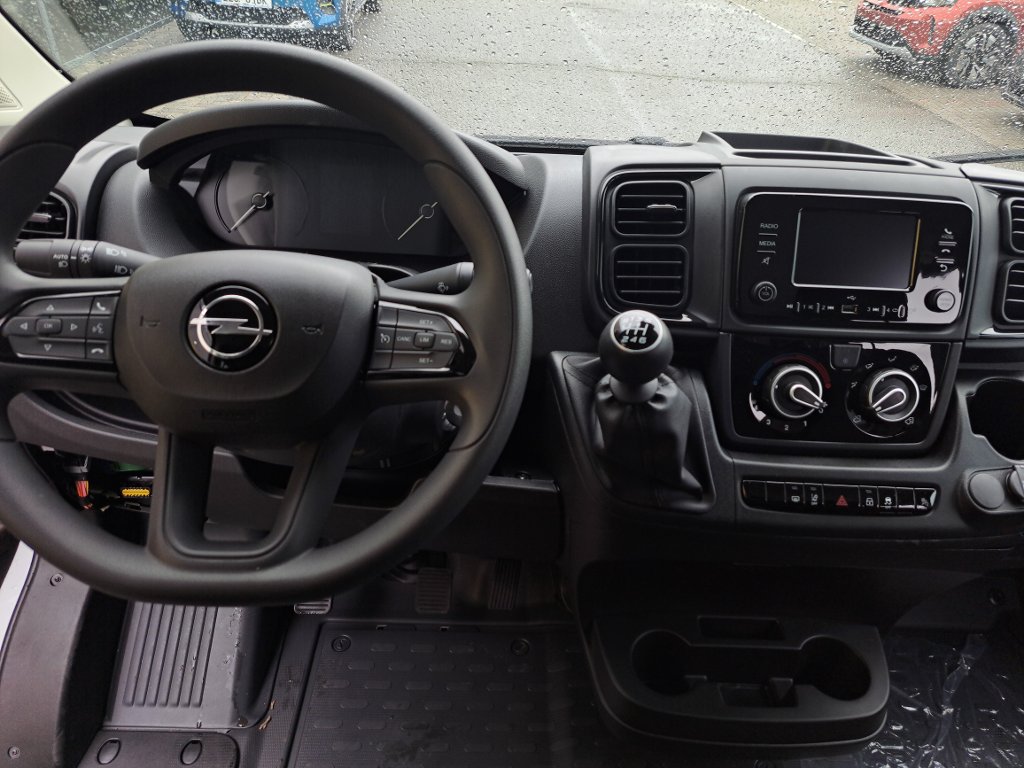 Opel Movano